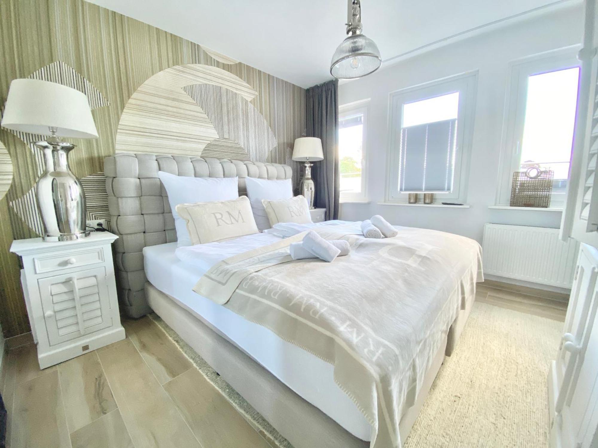 North Coast Suites Deluxe Hamburg-Rahlstedt エクステリア 写真