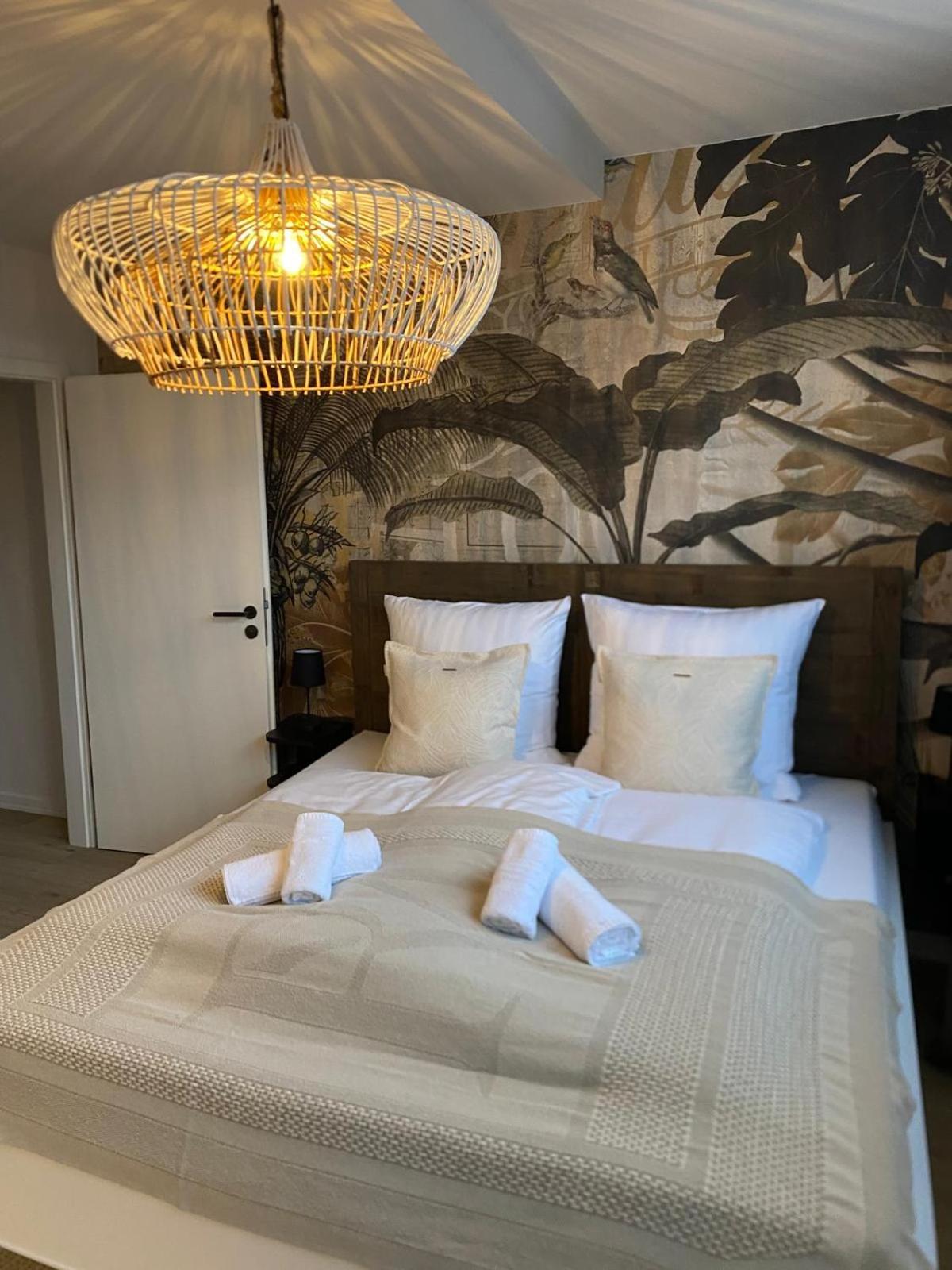 North Coast Suites Deluxe Hamburg-Rahlstedt エクステリア 写真