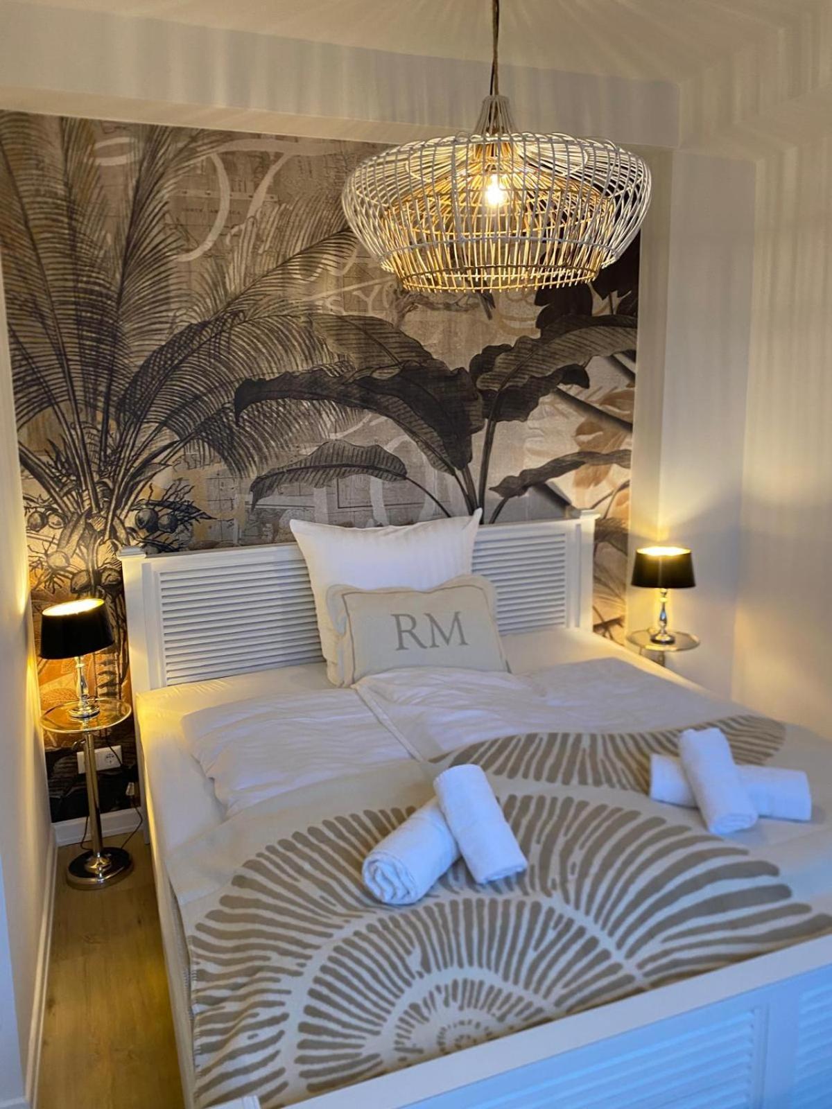North Coast Suites Deluxe Hamburg-Rahlstedt エクステリア 写真